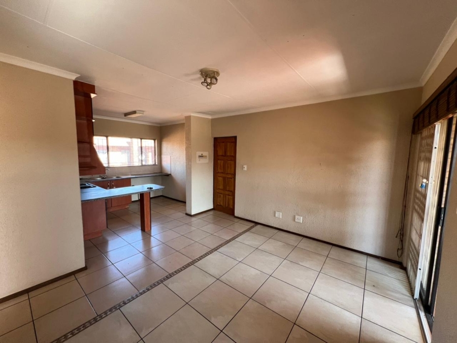 To Let 2 Bedroom Property for Rent in Edleen Gauteng