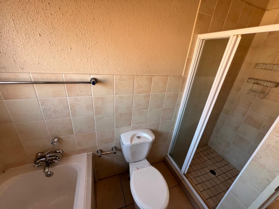 To Let 2 Bedroom Property for Rent in Edleen Gauteng