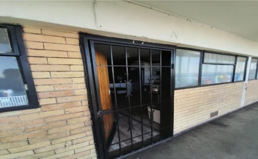 1 Bedroom Property for Sale in Berea Gauteng