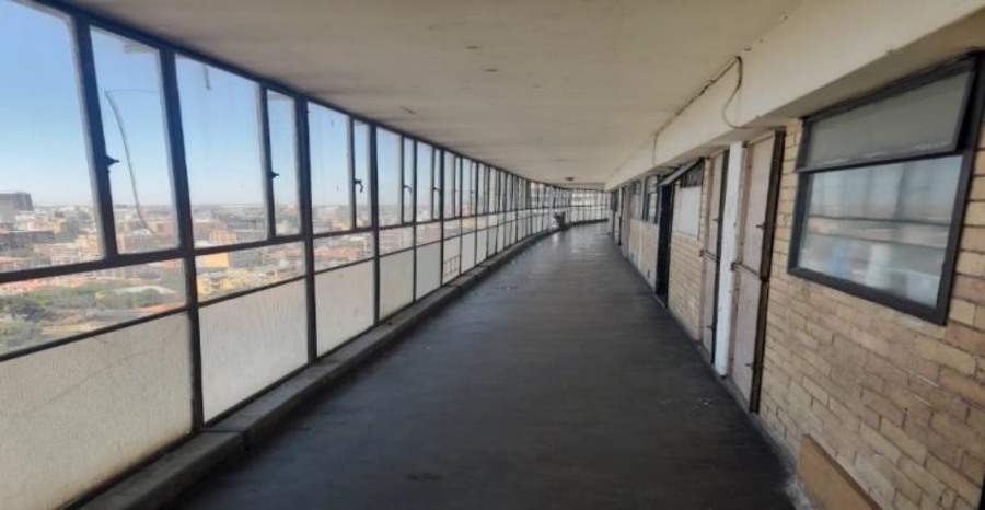 1 Bedroom Property for Sale in Berea Gauteng