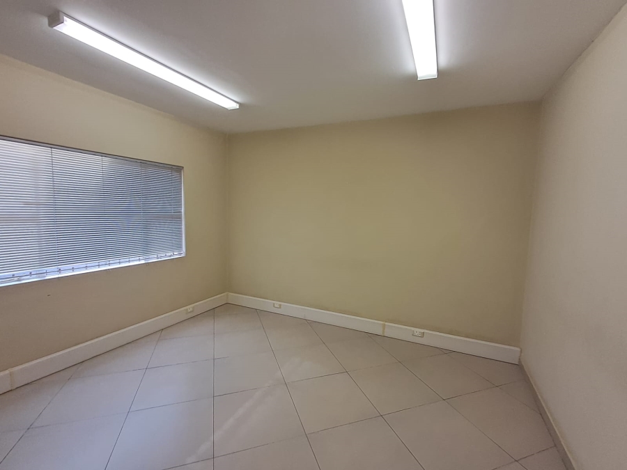 To Let commercial Property for Rent in Three Rivers Proper Gauteng
