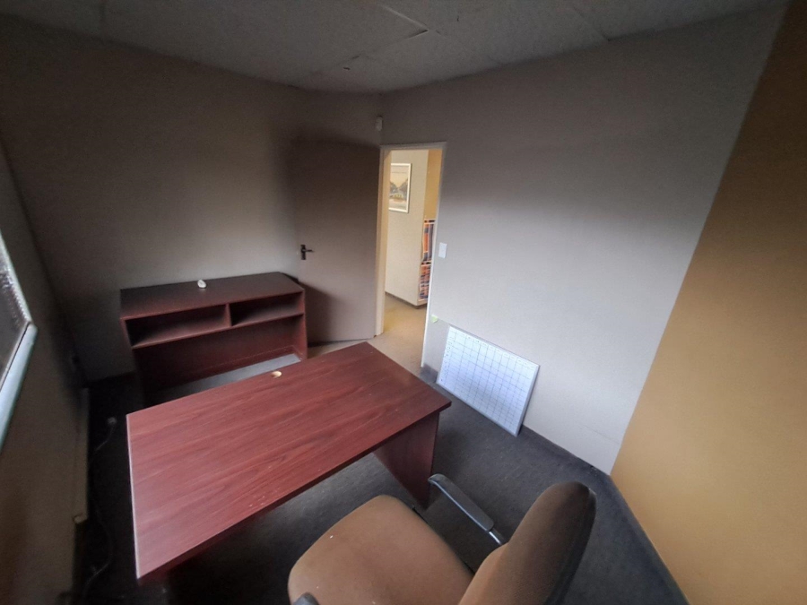 To Let Commercial Property for Rent in Three Rivers Proper Gauteng
