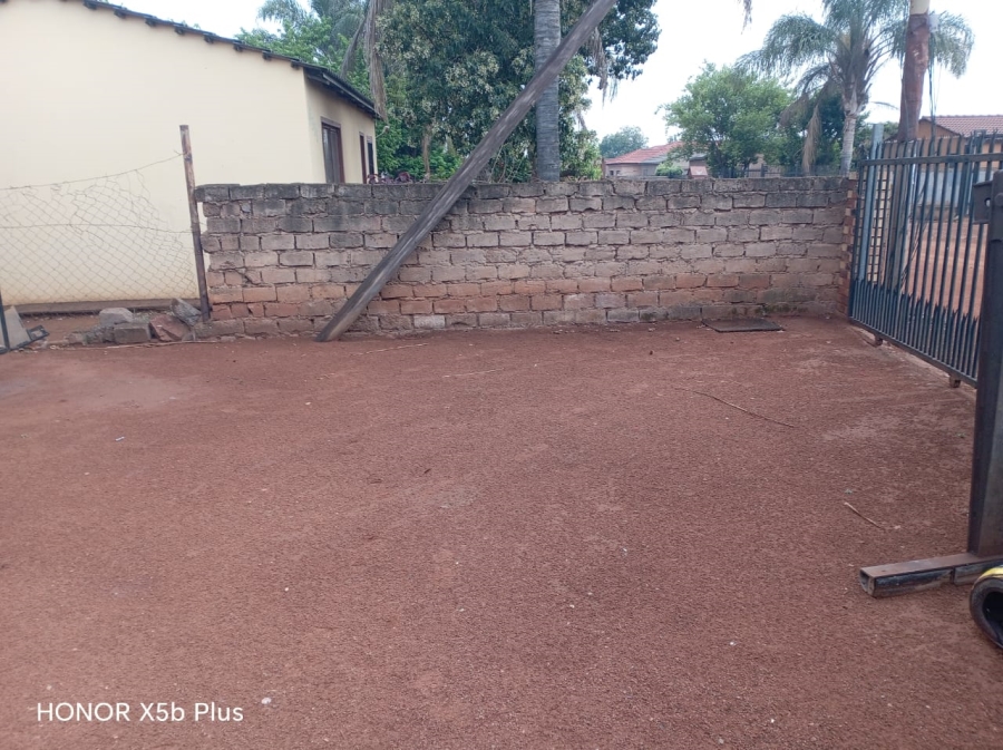 2 Bedroom Property for Sale in Booysens Gauteng