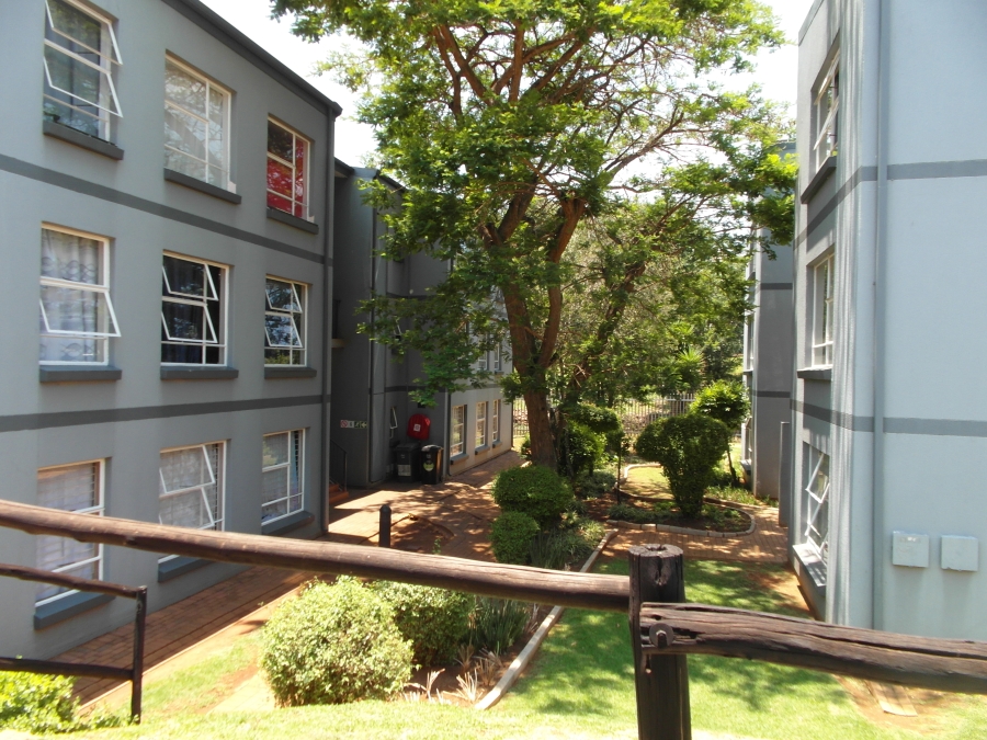 To Let 2 Bedroom Property for Rent in Westdene Gauteng
