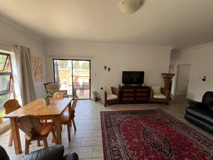 To Let 2 Bedroom Property for Rent in Meyersdal Gauteng