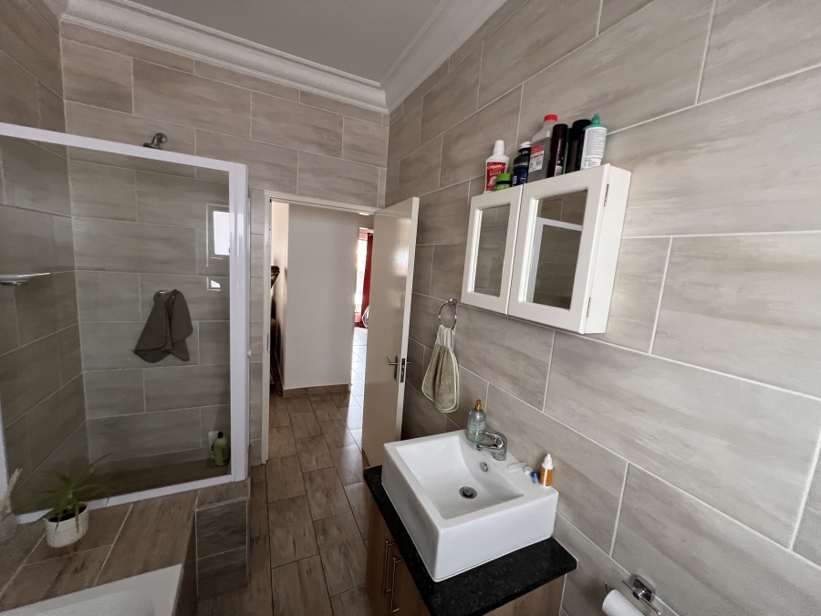 To Let 2 Bedroom Property for Rent in Meyersdal Gauteng