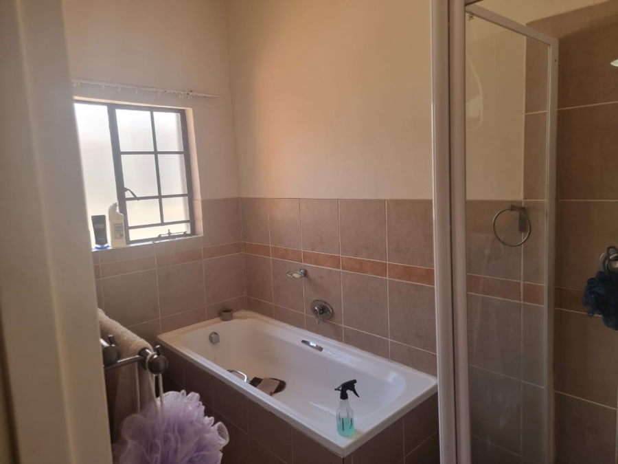 To Let 2 Bedroom Property for Rent in Rynfield Gauteng
