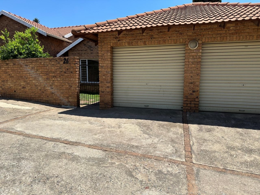 2 Bedroom Property for Sale in Marais Steyn Park Gauteng