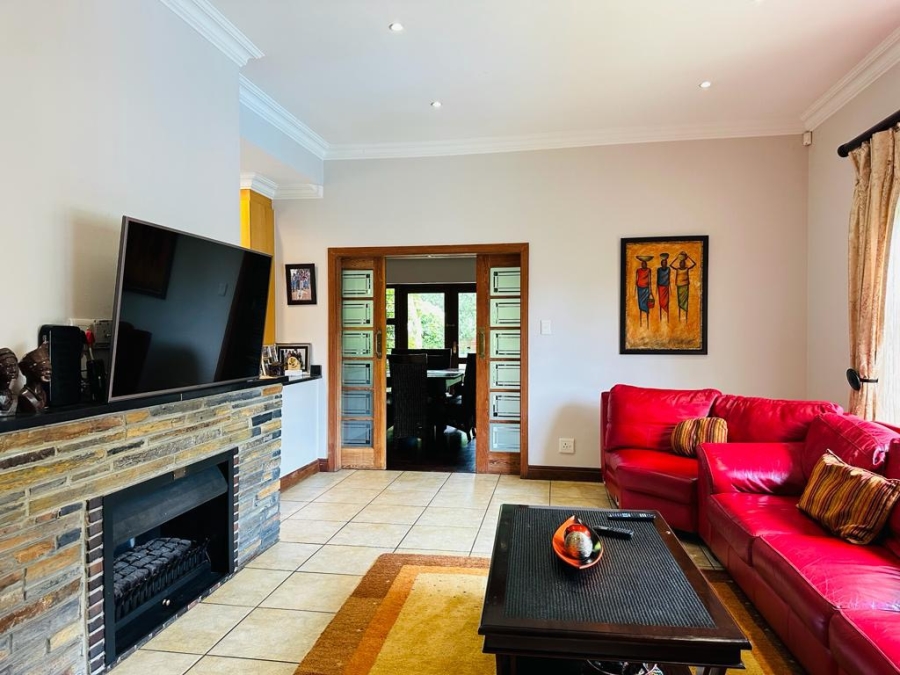 To Let 5 Bedroom Property for Rent in Bryanston Gauteng