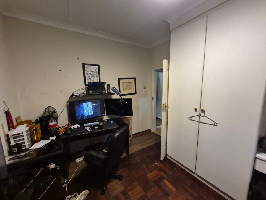 To Let 3 Bedroom Property for Rent in Moregloed Gauteng