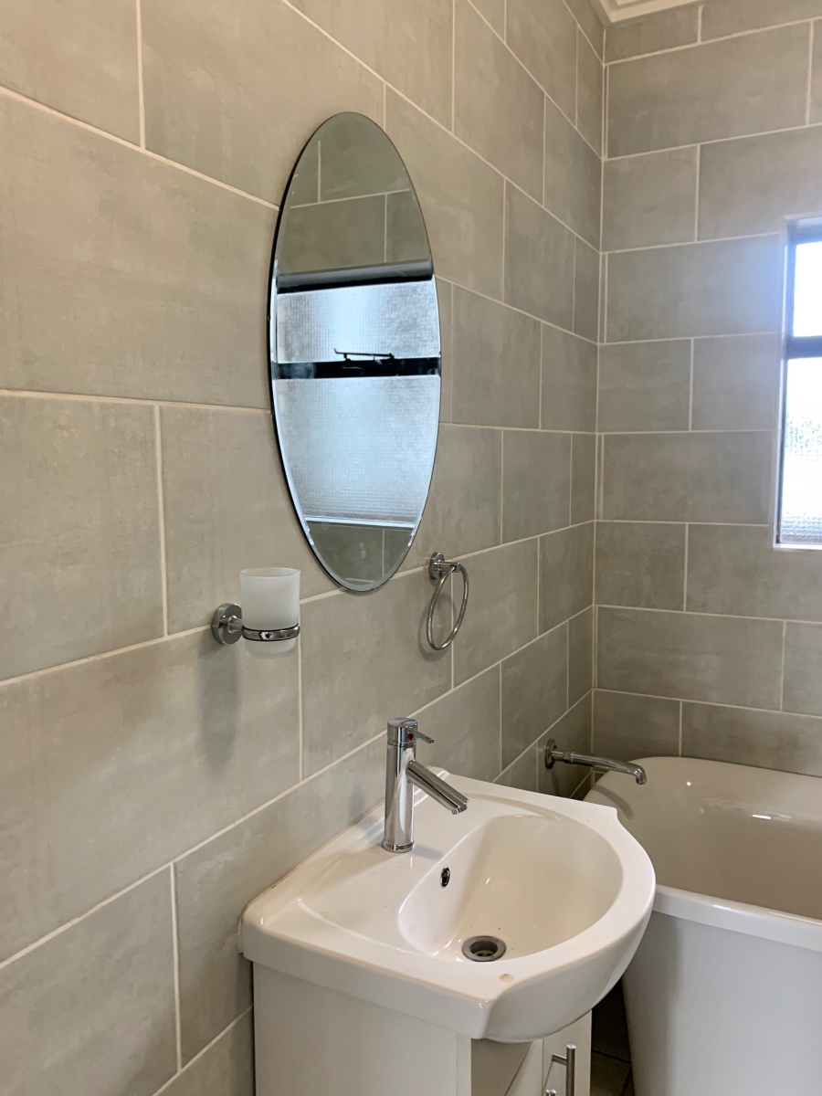 2 Bedroom Property for Sale in Eveleigh Gauteng