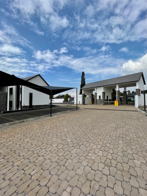 2 Bedroom Property for Sale in Glen Marais Gauteng