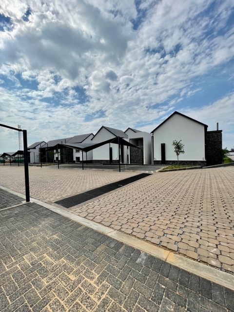 2 Bedroom Property for Sale in Glen Marais Gauteng