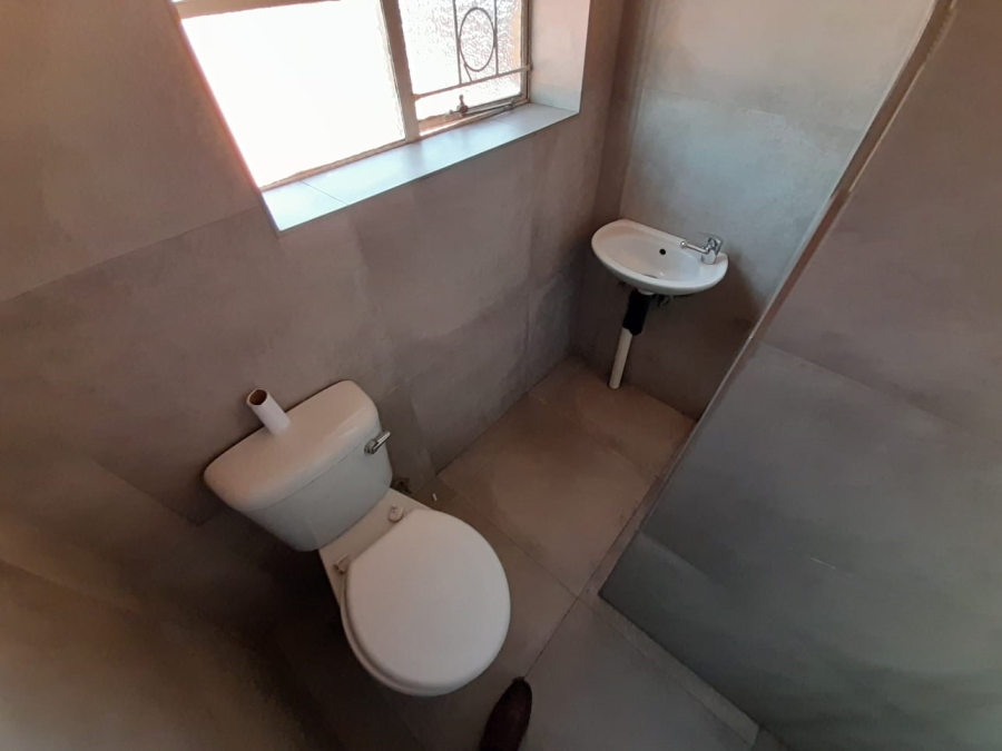 To Let 1 Bedroom Property for Rent in Boksburg Central Gauteng