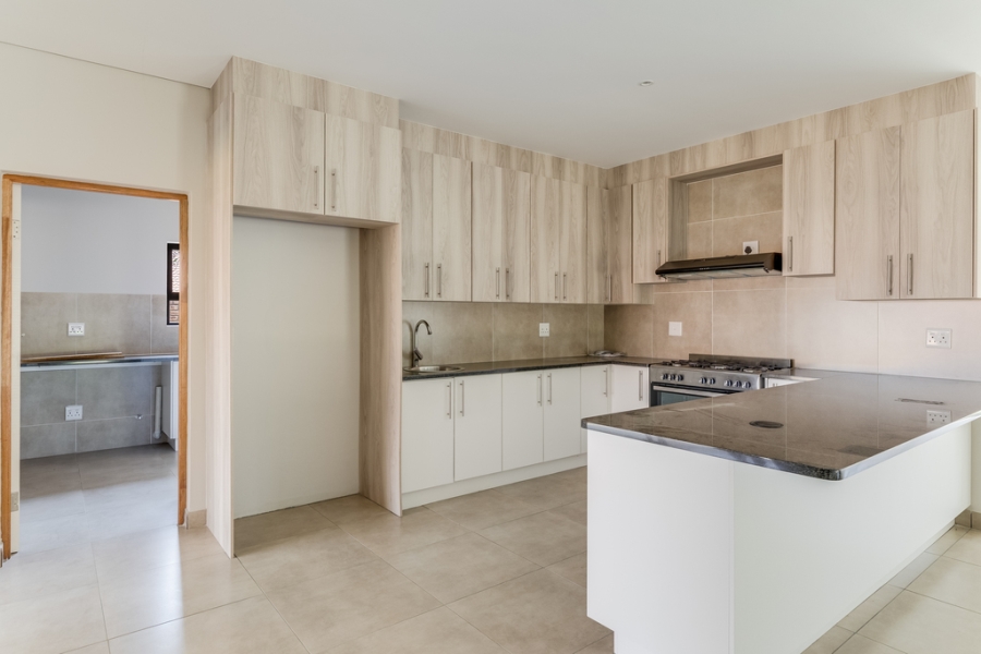 2 Bedroom Property for Sale in Mantevrede Gauteng