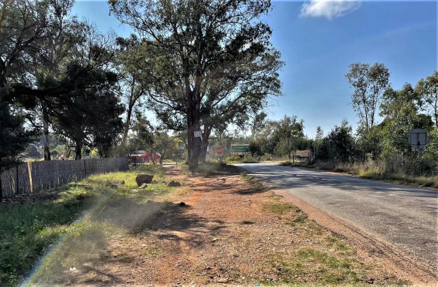 0 Bedroom Property for Sale in Zwavelpoort Gauteng