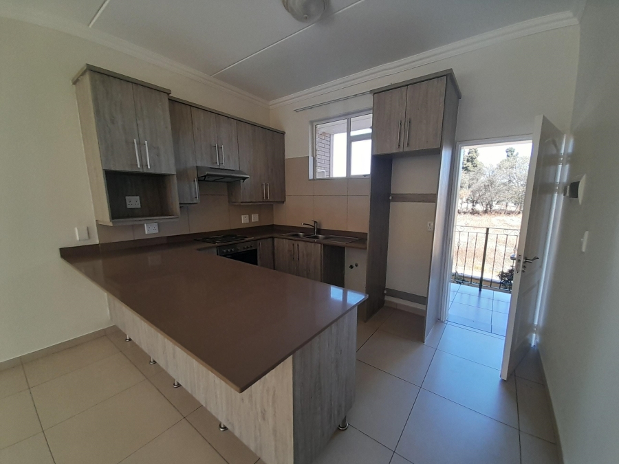 To Let 2 Bedroom Property for Rent in Ormonde Gauteng