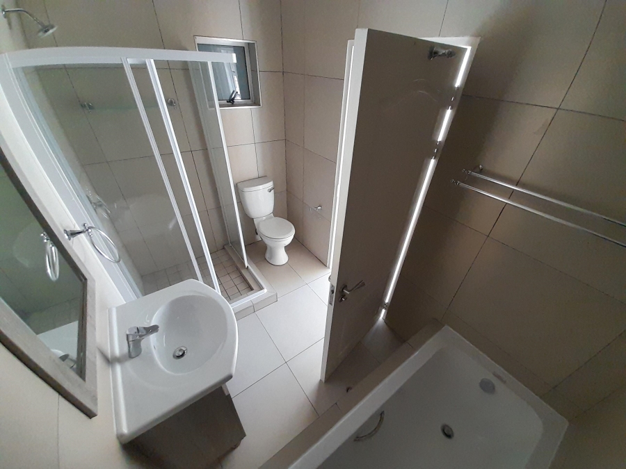 To Let 2 Bedroom Property for Rent in Ormonde Gauteng