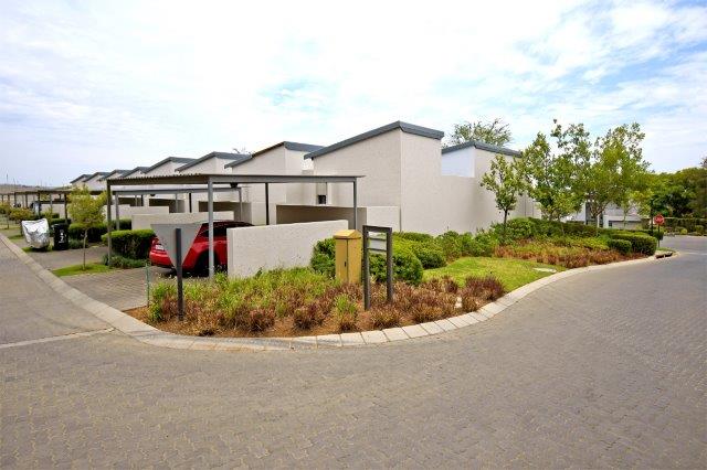 To Let 3 Bedroom Property for Rent in Jackal Creek Golf Estate Gauteng