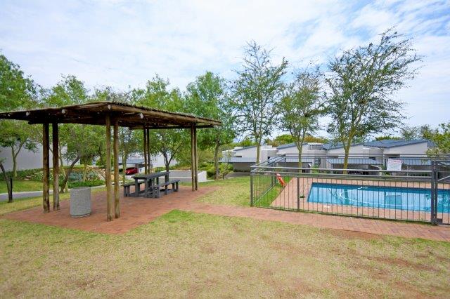 To Let 3 Bedroom Property for Rent in Jackal Creek Golf Estate Gauteng