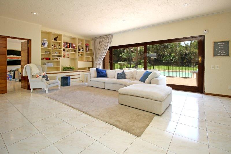 To Let 4 Bedroom Property for Rent in Victory Park Gauteng