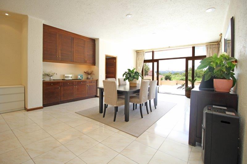 To Let 4 Bedroom Property for Rent in Victory Park Gauteng