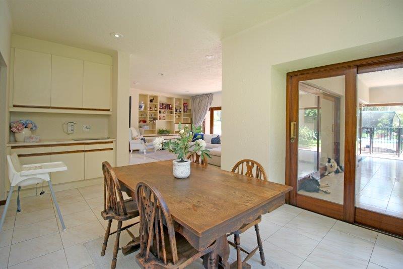 To Let 4 Bedroom Property for Rent in Victory Park Gauteng