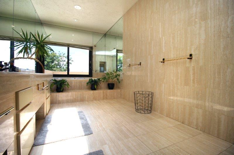 To Let 4 Bedroom Property for Rent in Victory Park Gauteng