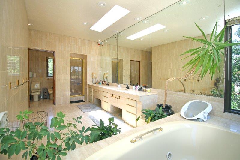 To Let 4 Bedroom Property for Rent in Victory Park Gauteng