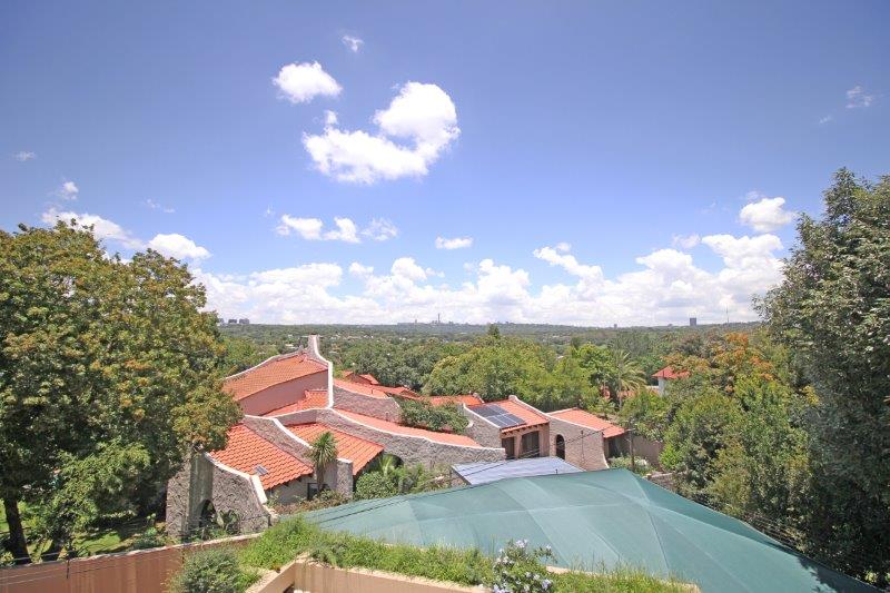 To Let 4 Bedroom Property for Rent in Victory Park Gauteng