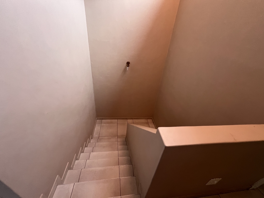 3 Bedroom Property for Sale in Oakdene Gauteng