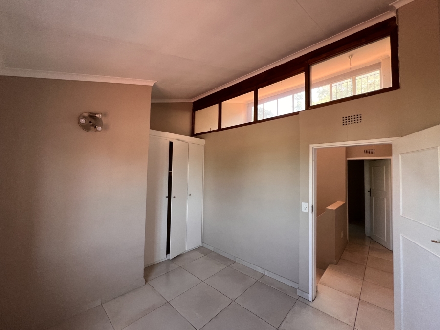 3 Bedroom Property for Sale in Oakdene Gauteng