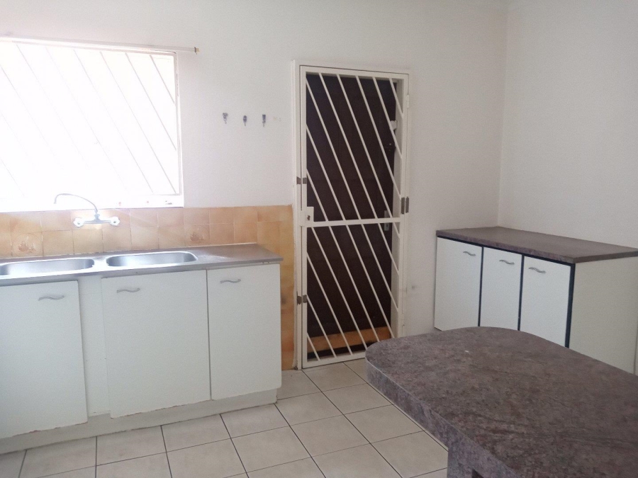 12 Bedroom Property for Sale in Laudium Ext 1 Gauteng