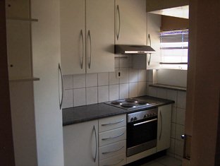 To Let 2 Bedroom Property for Rent in Edleen Gauteng