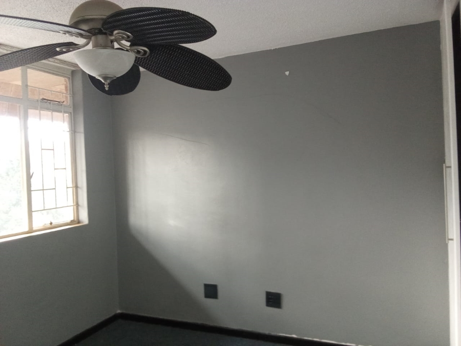 1 Bedroom Property for Sale in Hatfield Gauteng