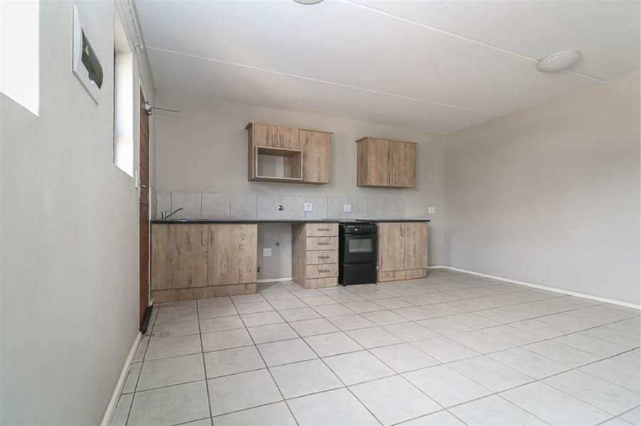 To Let 3 Bedroom Property for Rent in Kenleaf Gauteng