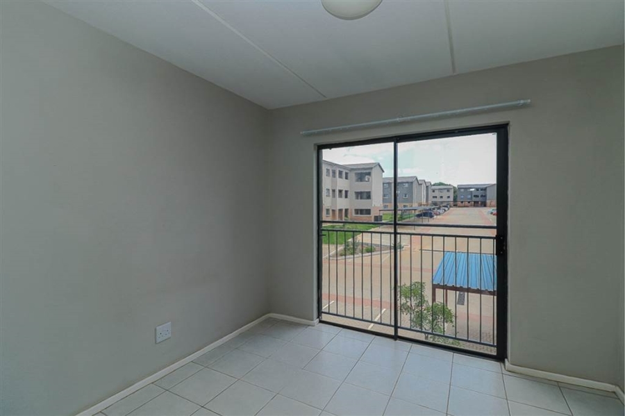 To Let 3 Bedroom Property for Rent in Kenleaf Gauteng