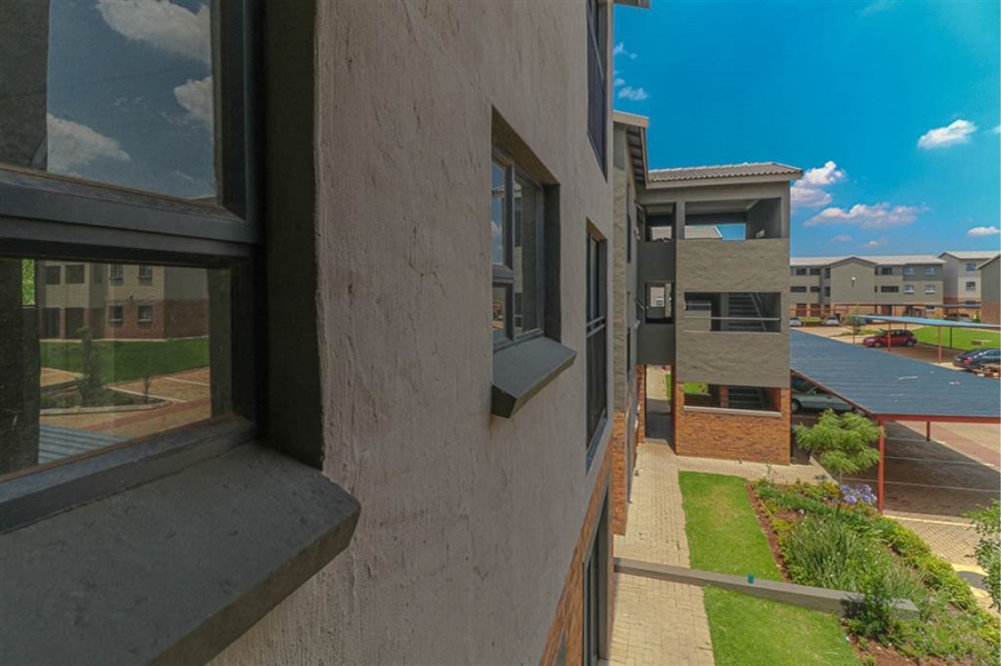 To Let 3 Bedroom Property for Rent in Kenleaf Gauteng