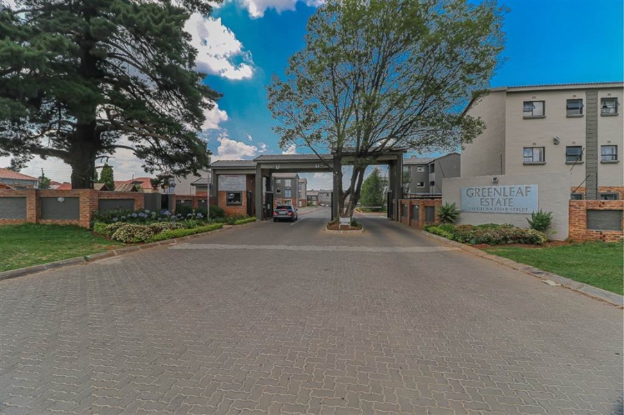 To Let 3 Bedroom Property for Rent in Kenleaf Gauteng