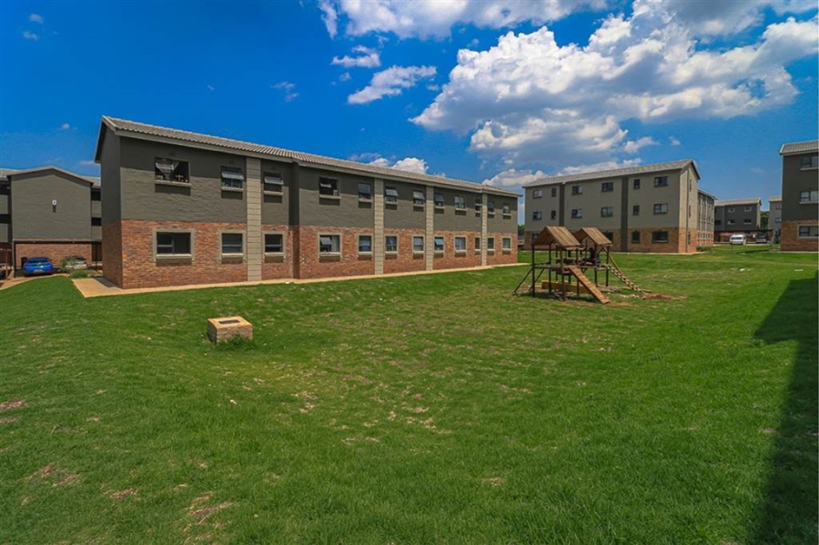 To Let 3 Bedroom Property for Rent in Kenleaf Gauteng