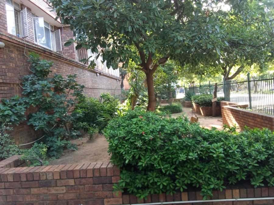 6 Bedroom Property for Sale in Sunnyside Gauteng