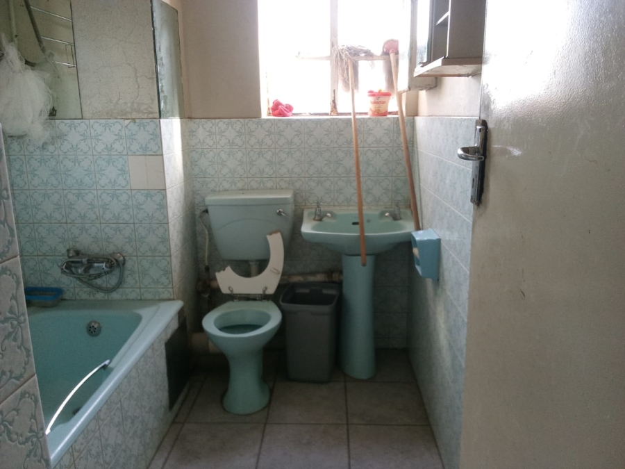 6 Bedroom Property for Sale in Sunnyside Gauteng