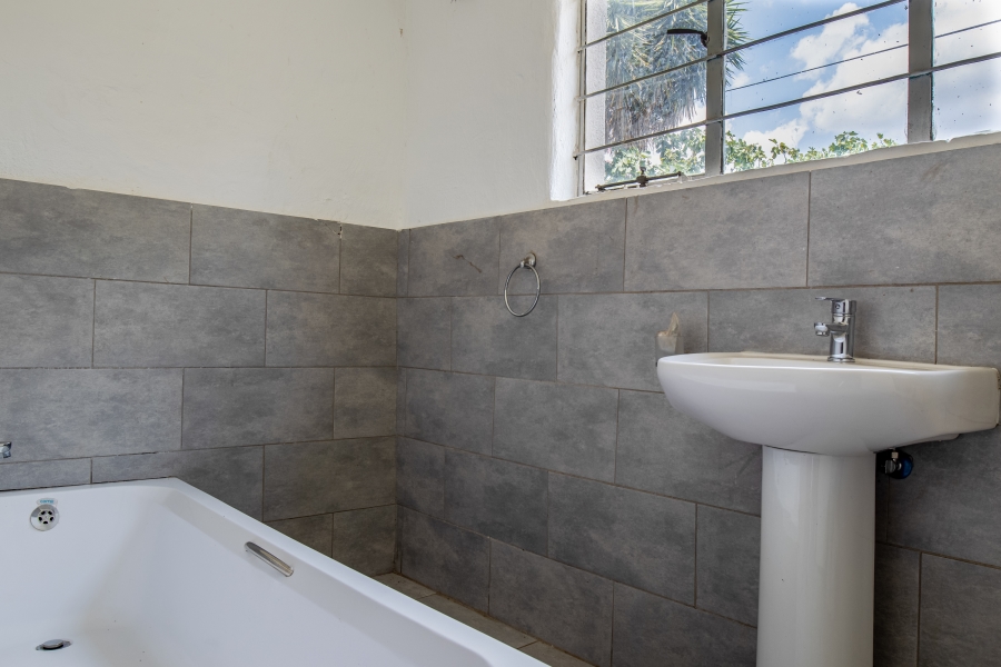 4 Bedroom Property for Sale in Selwyn Gauteng