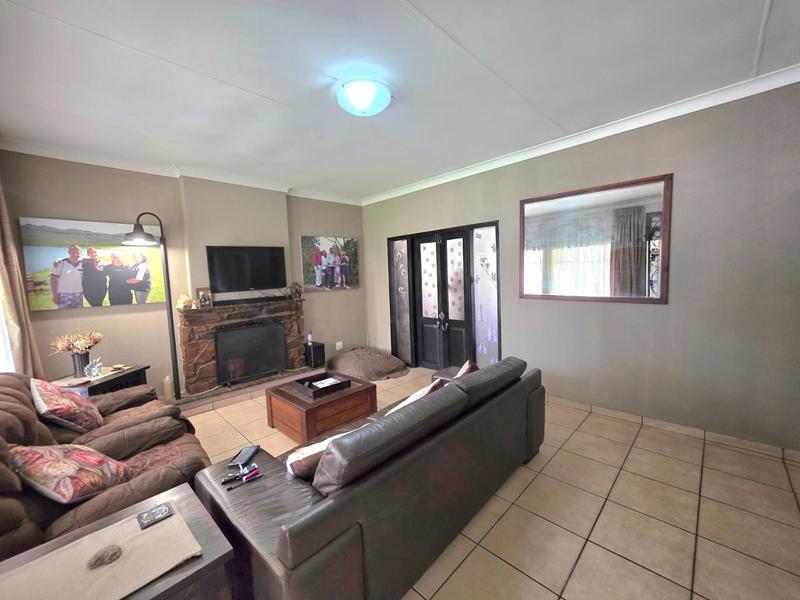 4 Bedroom Property for Sale in Freeway Park Gauteng