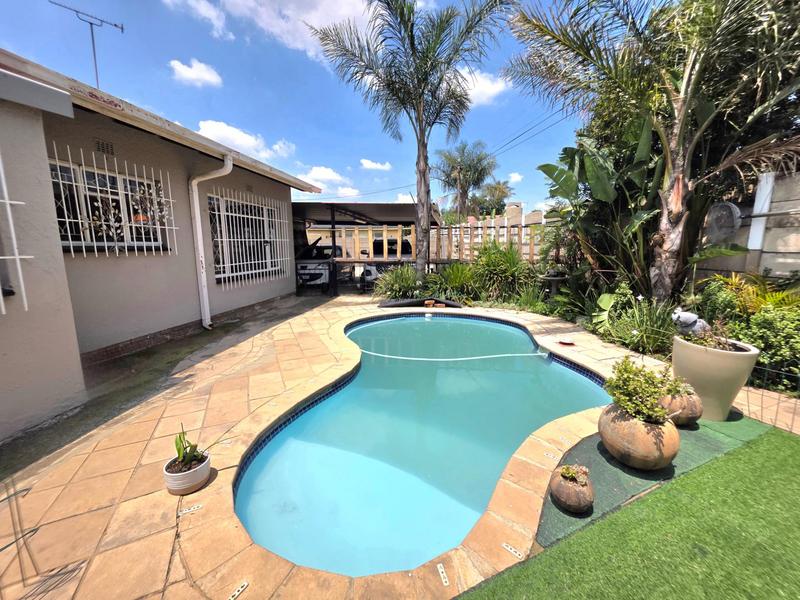 4 Bedroom Property for Sale in Freeway Park Gauteng