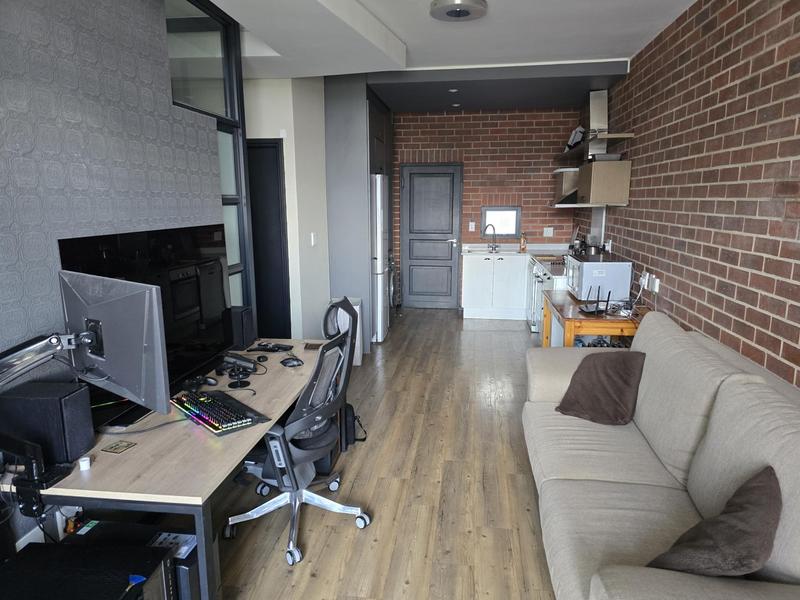 To Let 2 Bedroom Property for Rent in Rosebank Gauteng