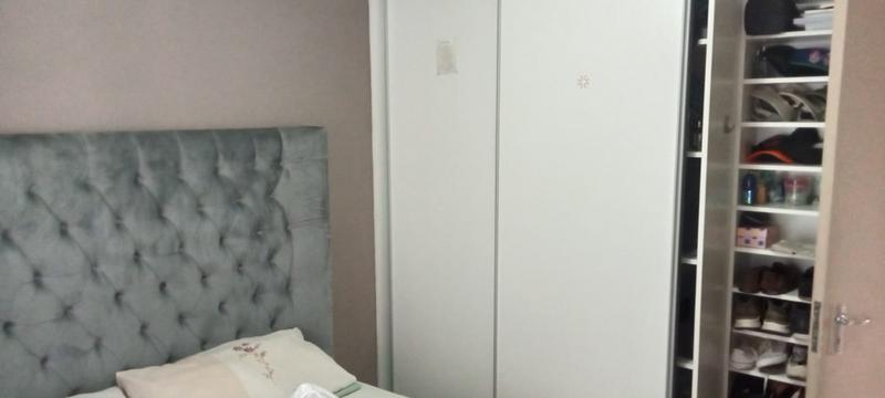 To Let 2 Bedroom Property for Rent in Fleurhof Gauteng