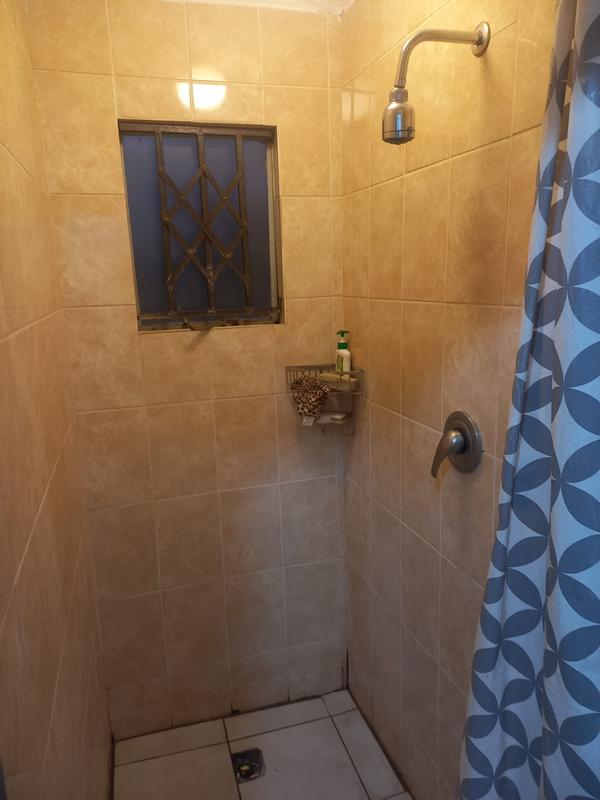 To Let 1 Bedroom Property for Rent in Protea Glen Gauteng