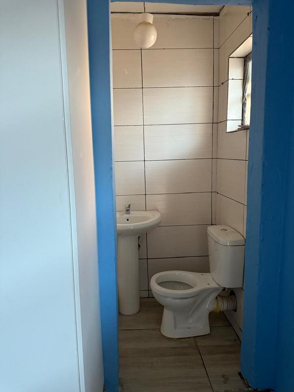 To Let 1 Bedroom Property for Rent in Protea Glen Gauteng