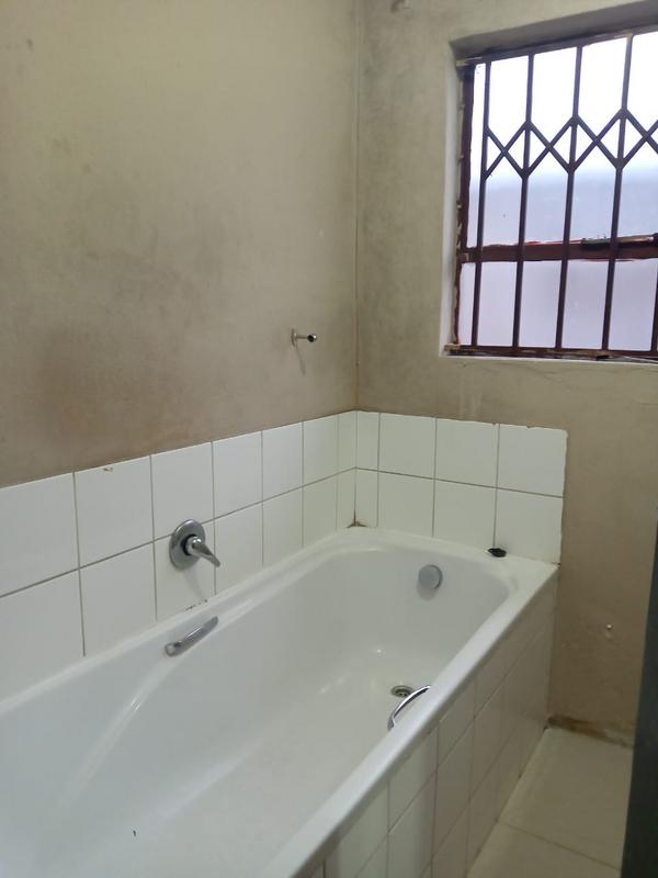 To Let 3 Bedroom Property for Rent in Mindalore Gauteng